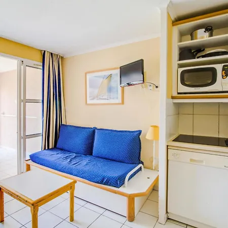 Apartment Le Hameau De Cap Esterel - Maeva - 5 Personnes - Confort Mae-2359